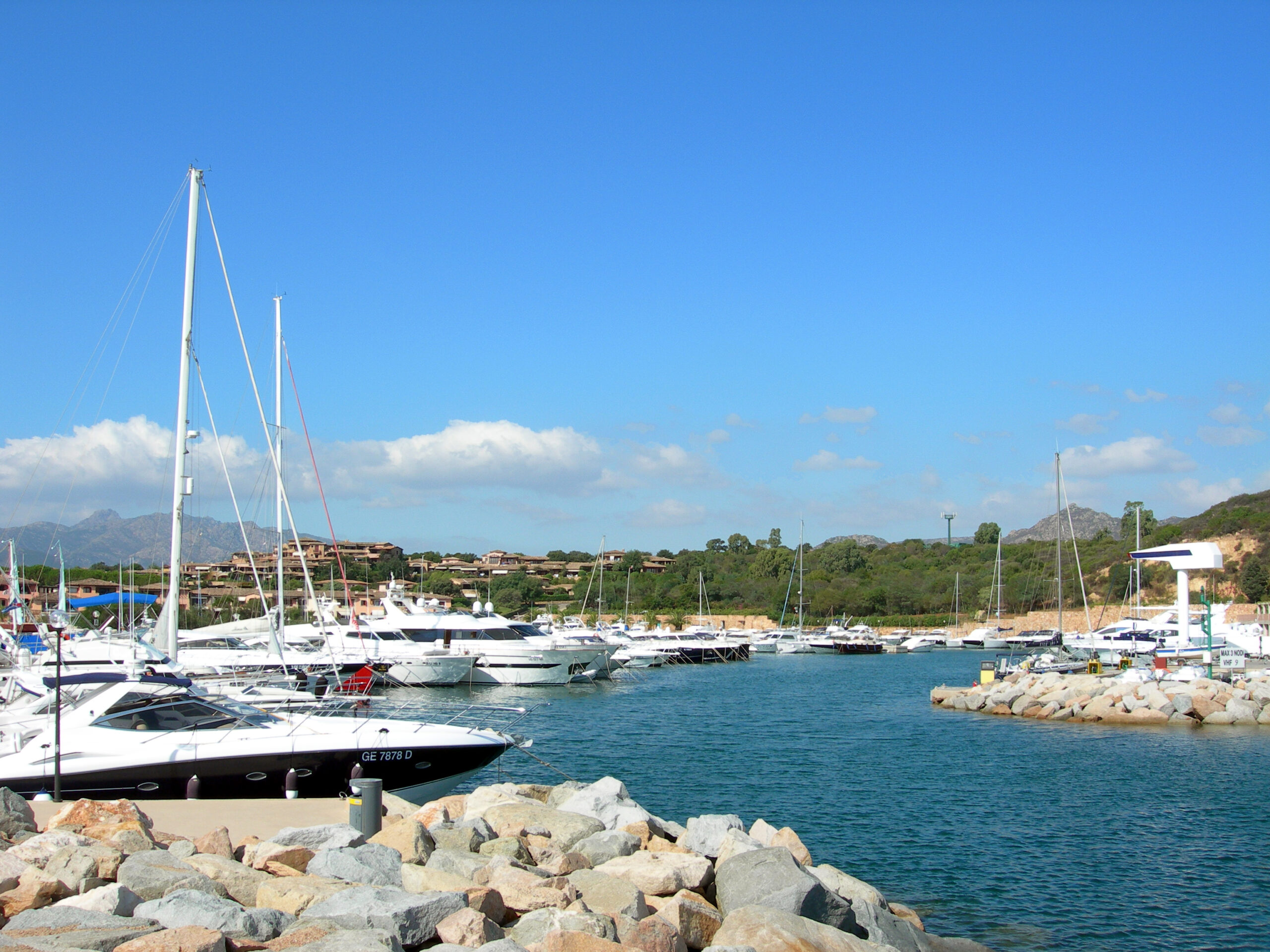 Vieste, tre euro per scaldare il biberon, ma il fatto è accaduto in  Sardegna - Garganotv